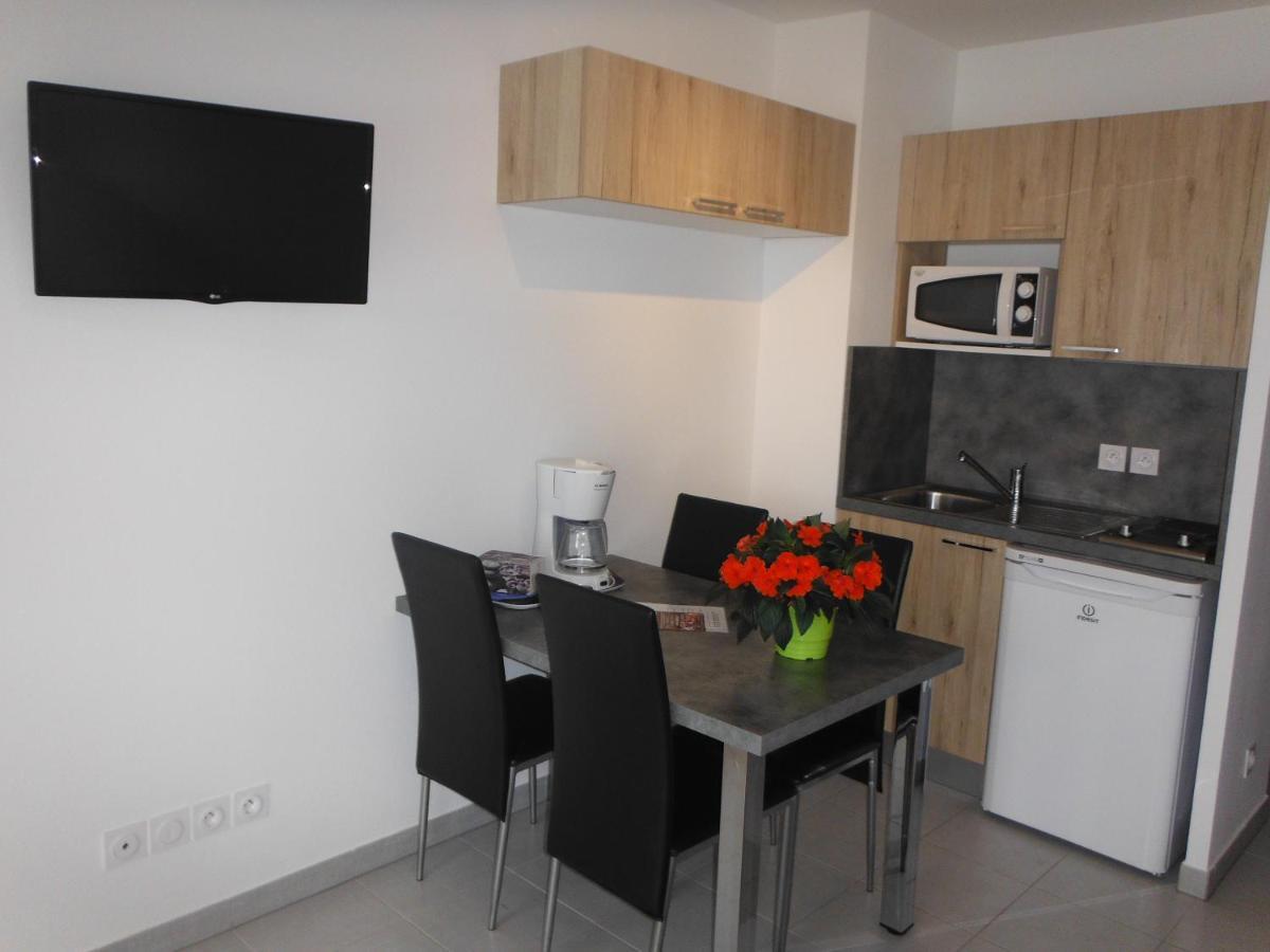Residence L'Elephant Saint-Raphaël Екстериор снимка
